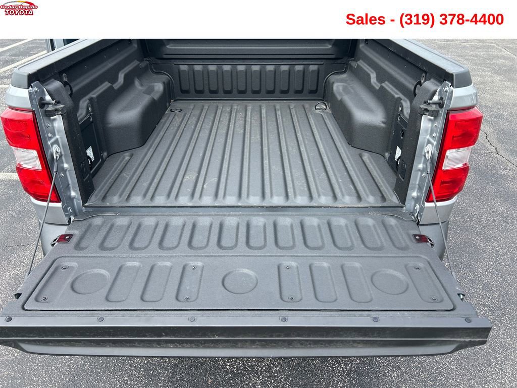 Used 2024 Ford Maverick XLT FWD image 17