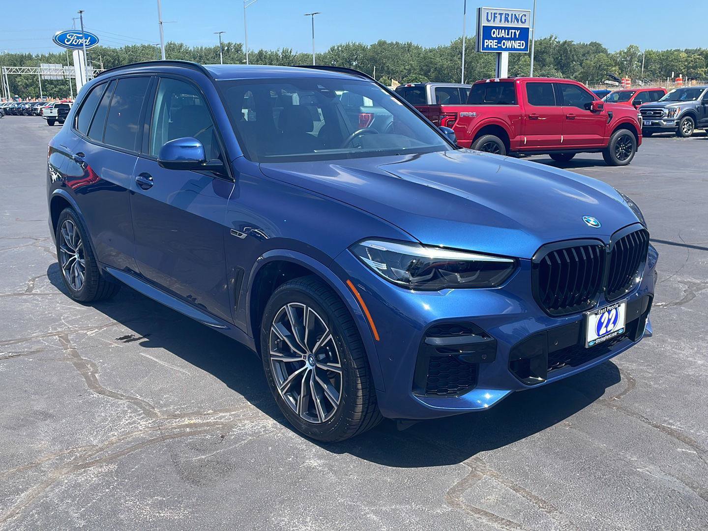 Used 2022 BMW X5 xDrive45e w/ M Sport Package AWD/4WD image 7