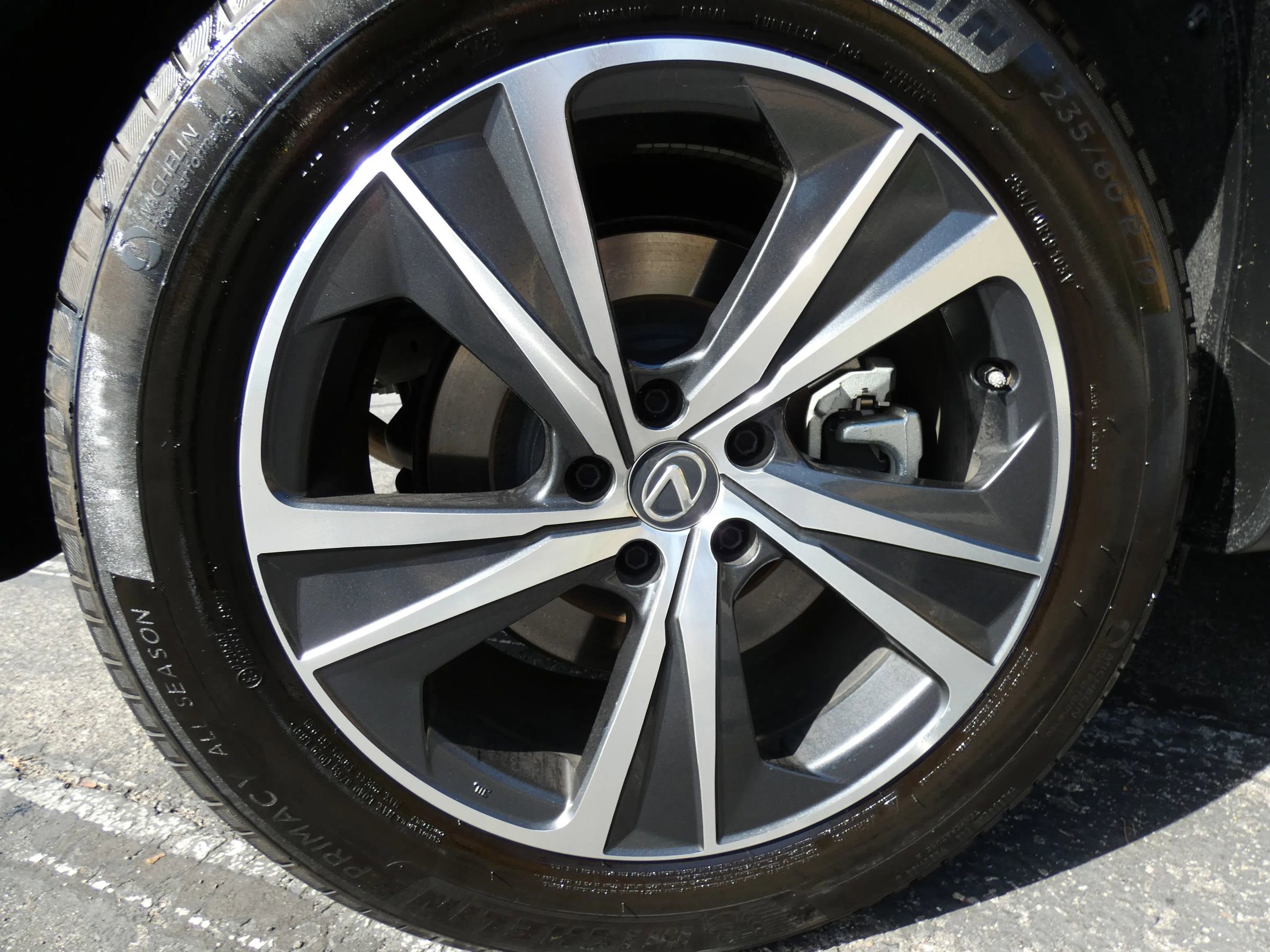 Used 2023 Lexus RX 350 Premium w/ Accessory Package (Z1) image 22