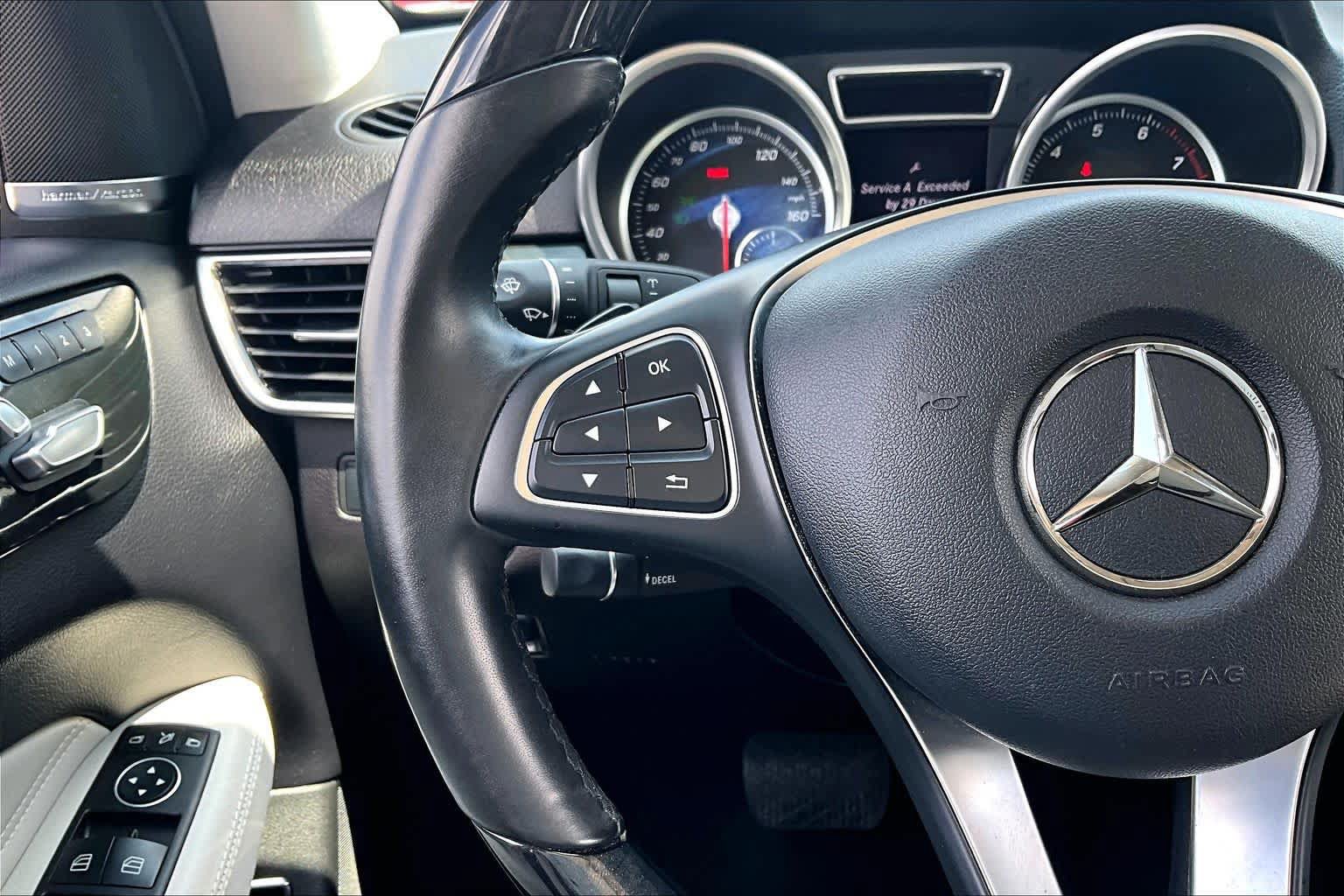 Used 2018 Mercedes-Benz GLE 350 image 24
