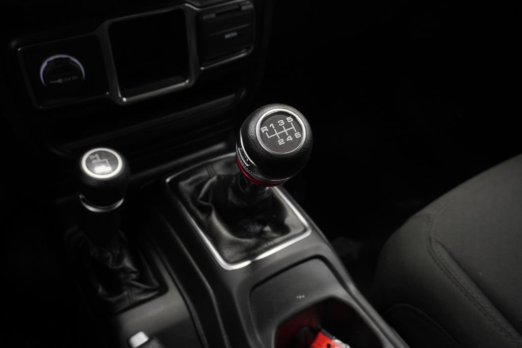 Certified 2021 Jeep Wrangler Unlimited Sport AWD/4WD image 38