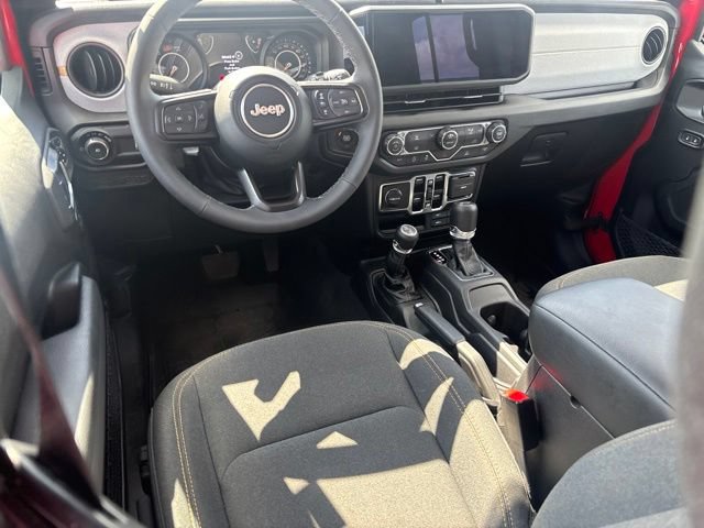 Used 2026 Jeep Wrangler Unlimited Sport AWD/4WD image 28