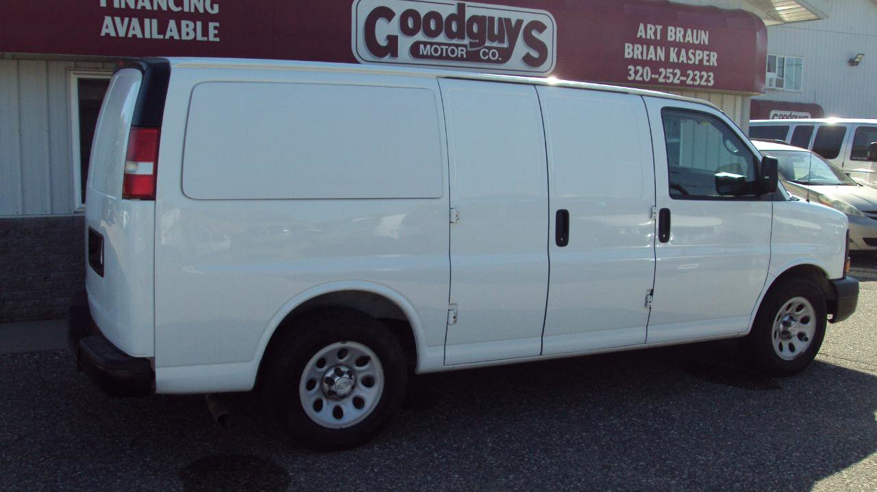 Used 2014 Chevrolet Express 1500 AWD image 14