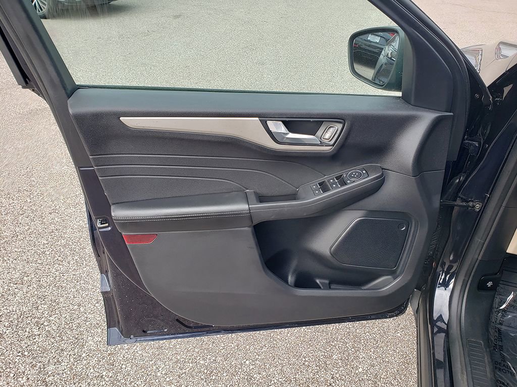 Certified 2021 Ford Escape SEL image 10