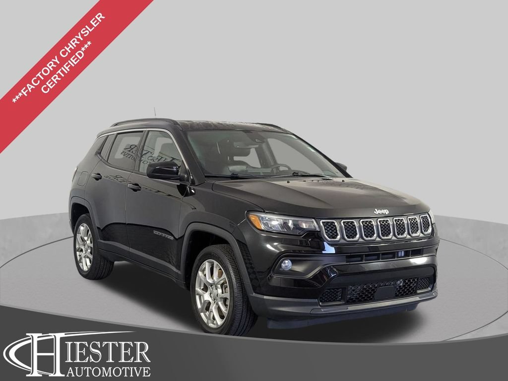 Certified 2023 Jeep Compass Latitude AWD/4WD image 1