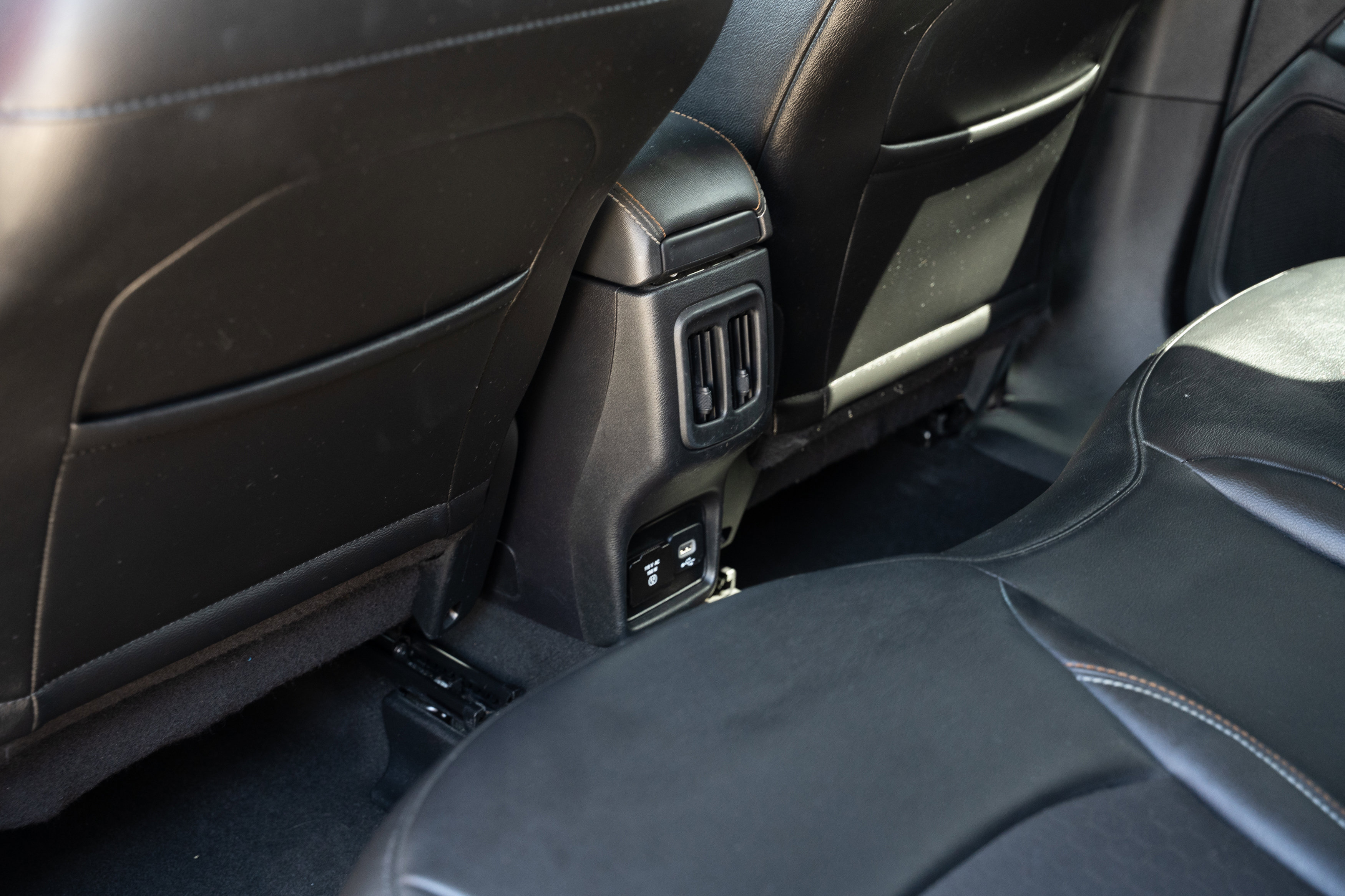 Used 2021 Jeep Compass Latitude w/ Convenience Group AWD/4WD image 24