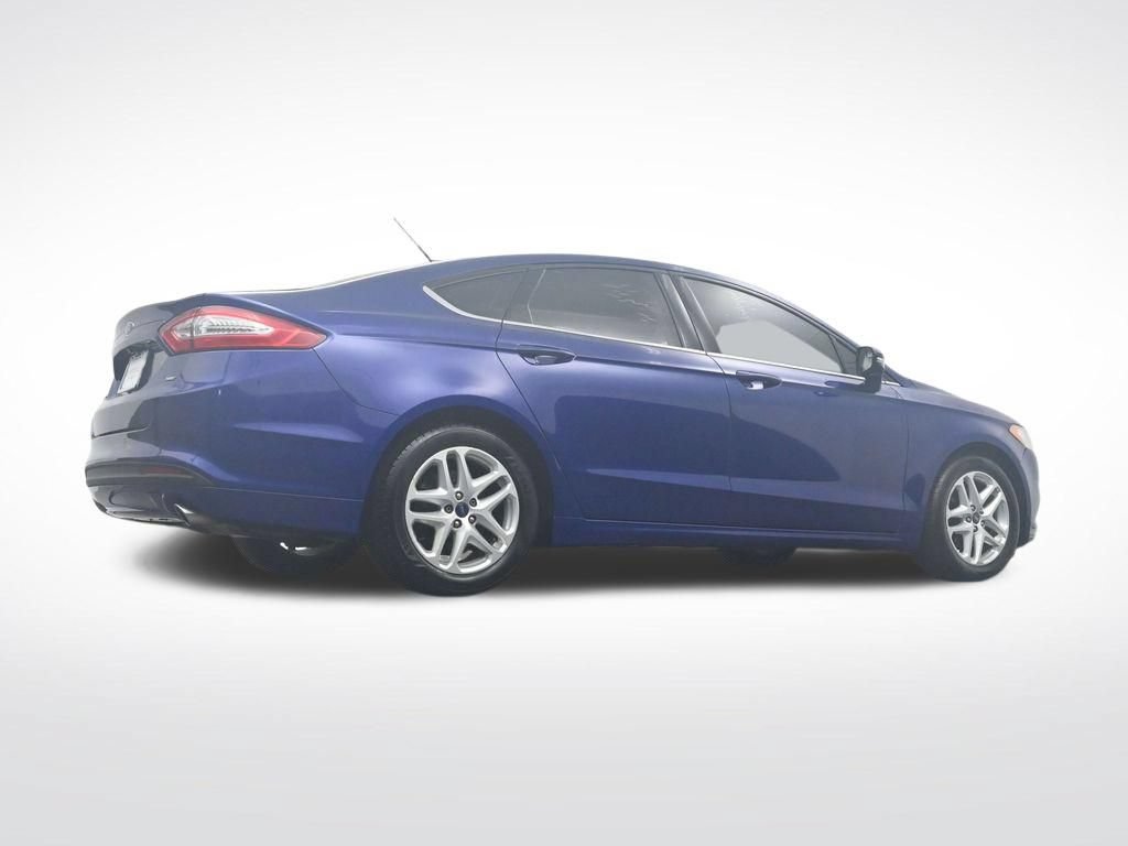 Used 2016 Ford Fusion SE FWD image 34