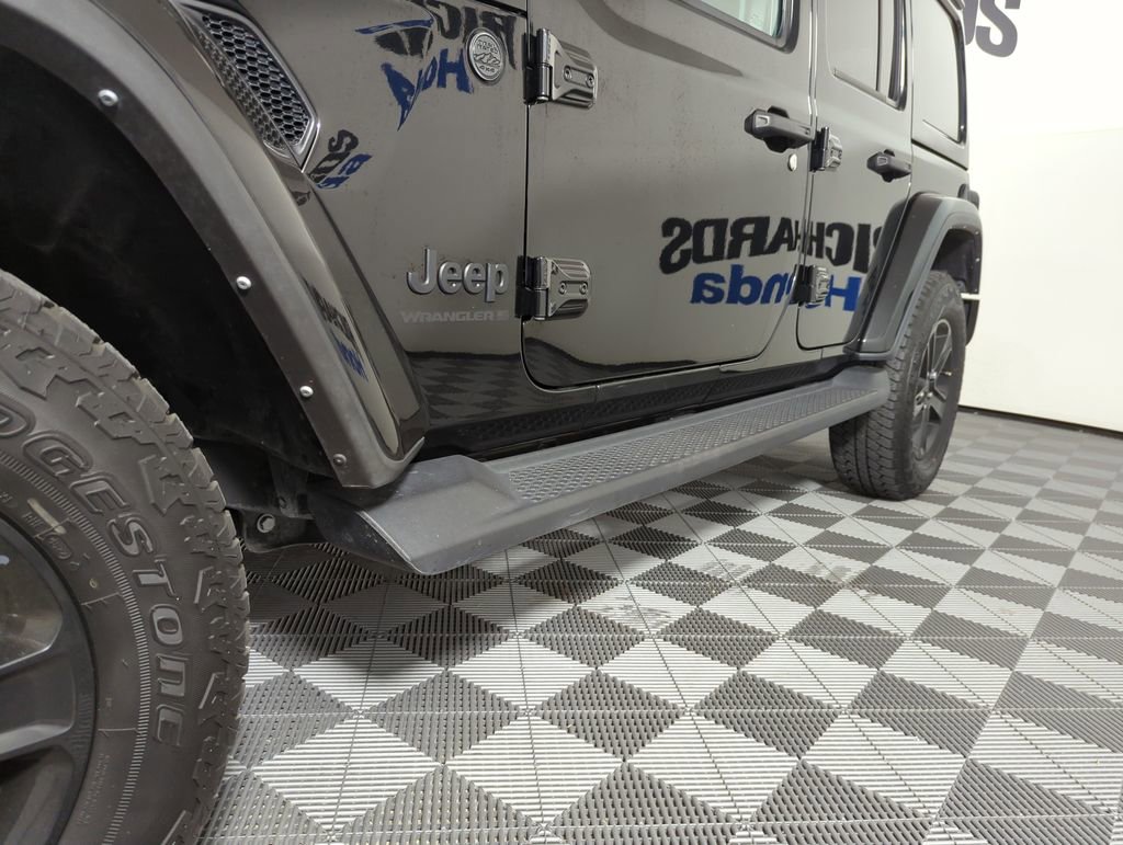Used 2023 Jeep Wrangler Altitude image 32