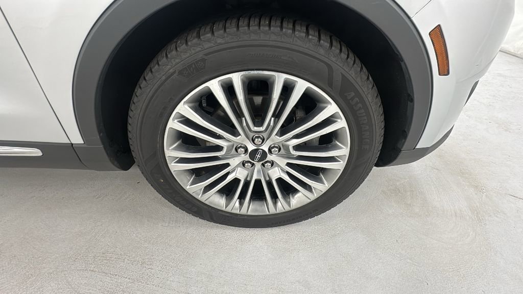 Used 2016 Lincoln MKX Reserve w/ Climate Package image 9