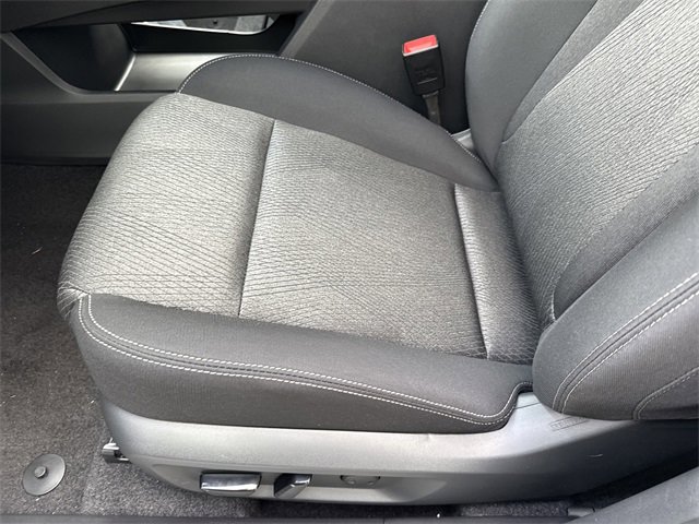 New 2026 Nissan Rogue SV image 7
