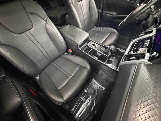 Certified 2023 Kia Sorento SX AWD/4WD image 24