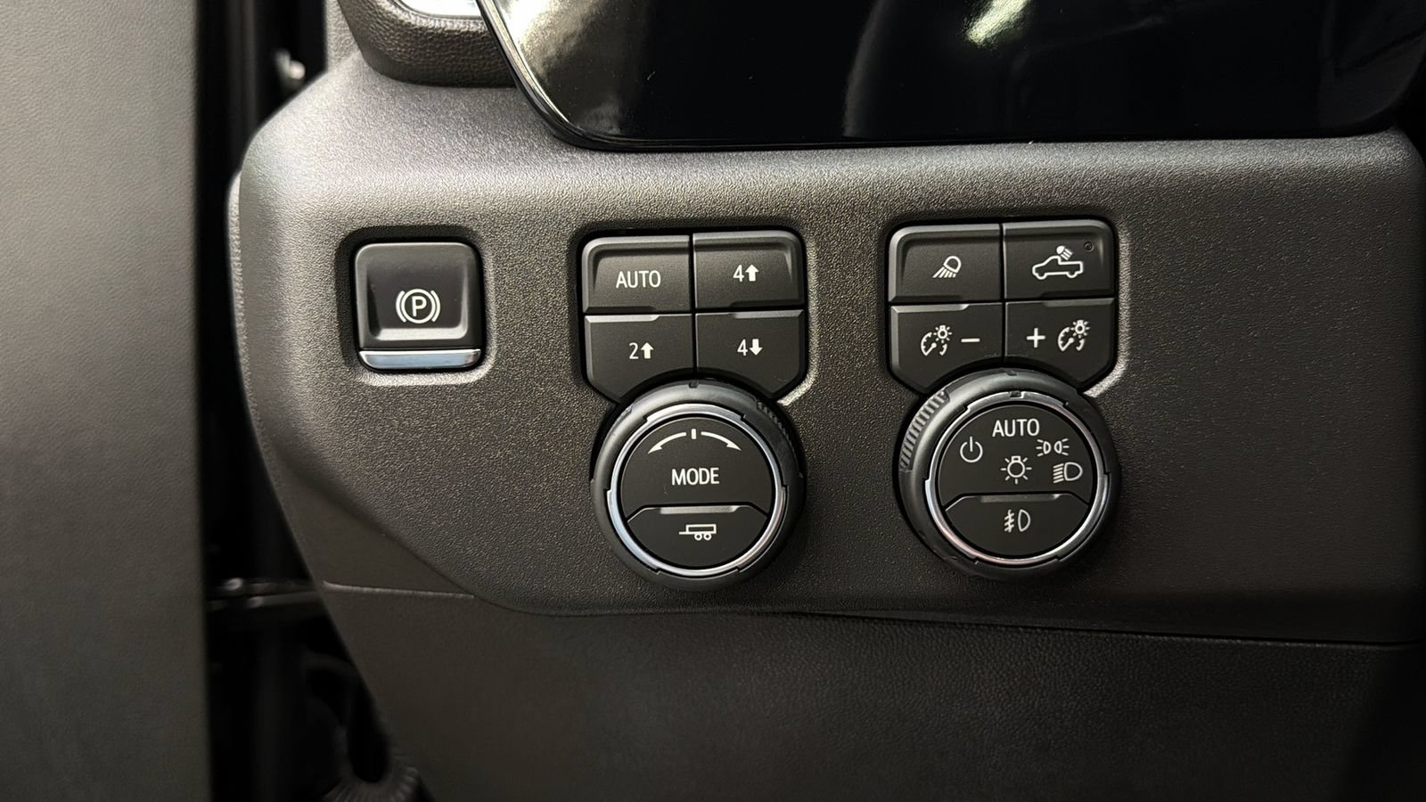 Used 2026 Chevrolet Silverado 1500 RST w/ RST All Star Premium Package AWD/4WD image 30