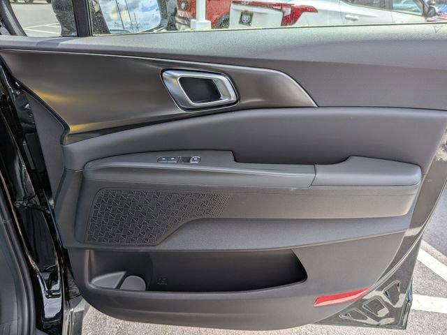 New 2026 Kia Carnival SX w/ SX Dark Edition Package FWD image 28