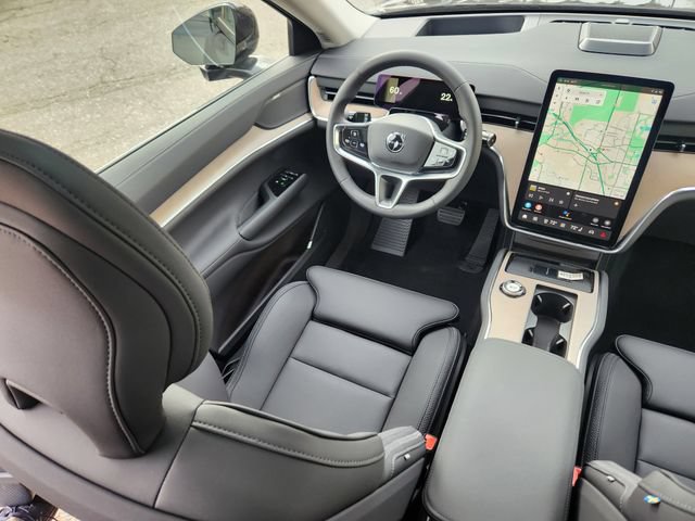 New 2025 Volvo EX90 Ultra w/ Protection Package Premier AWD/4WD image 10