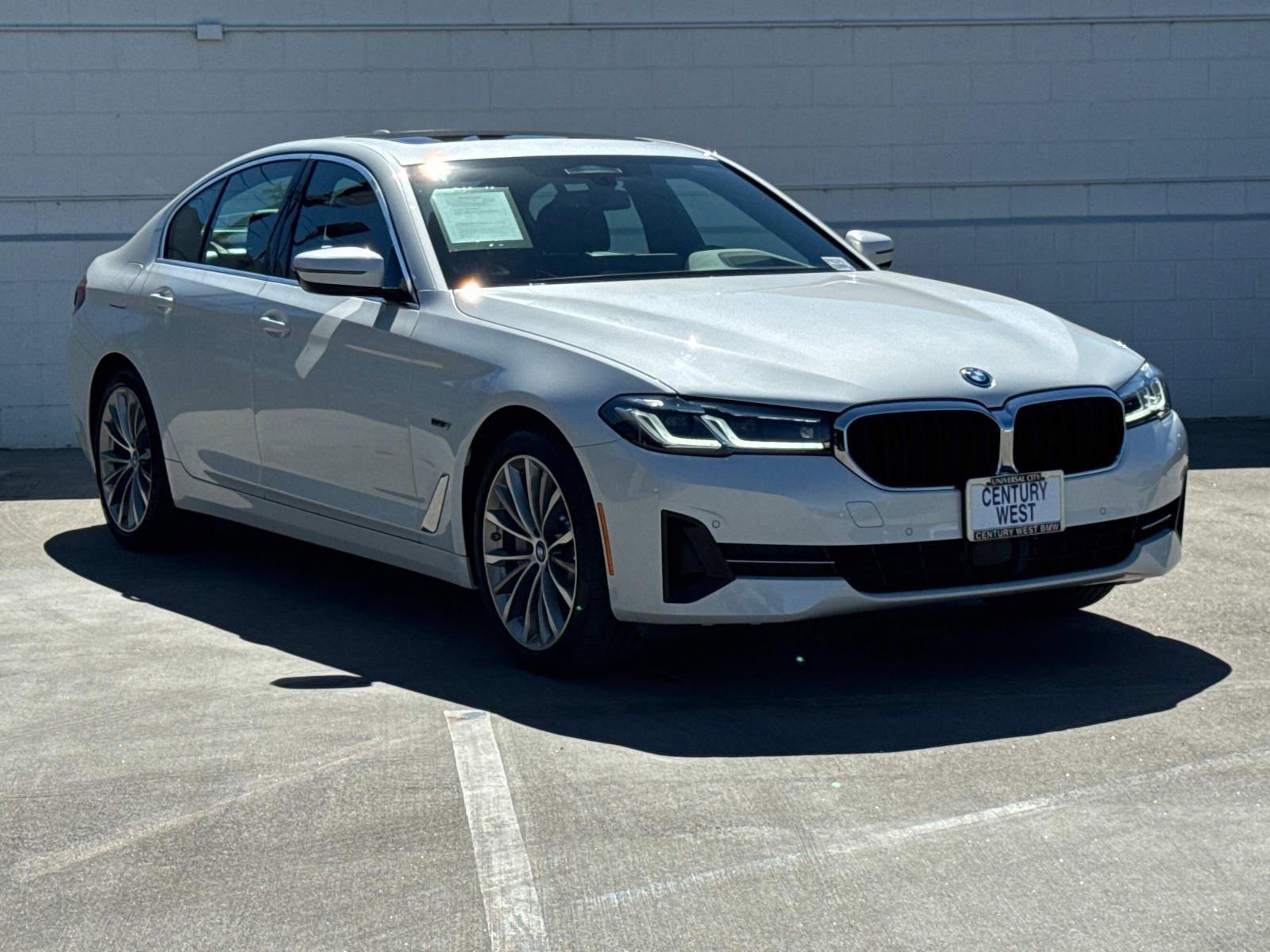 Certified 2023 BMW 530e w/ Premium Package