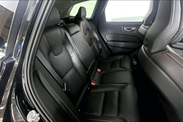 Used 2024 Volvo XC60 B5 Ultimate AWD/4WD image 27