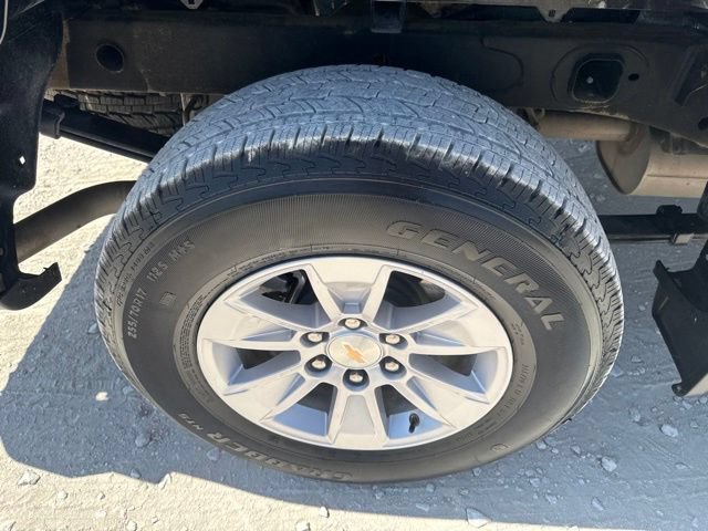 Used 2026 Chevrolet Silverado 1500 LT AWD/4WD image 28