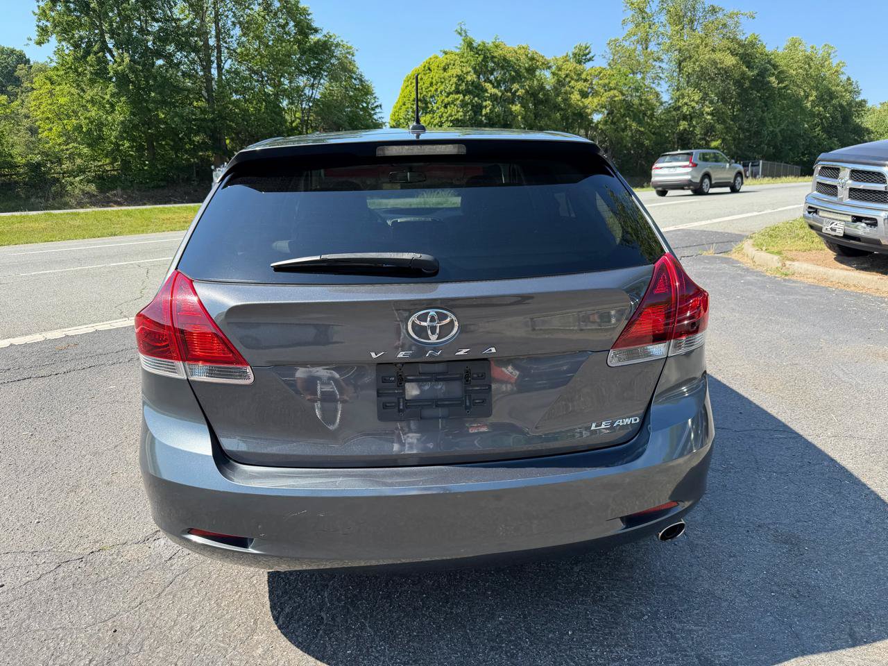 Used 2013 Toyota Venza LE AWD/4WD image 6