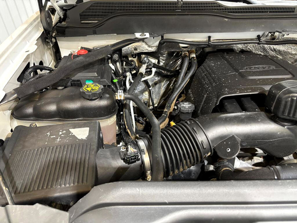 Used 2018 Chevrolet Silverado 2500 W/T w/ Snow Plow Prep Package image 23