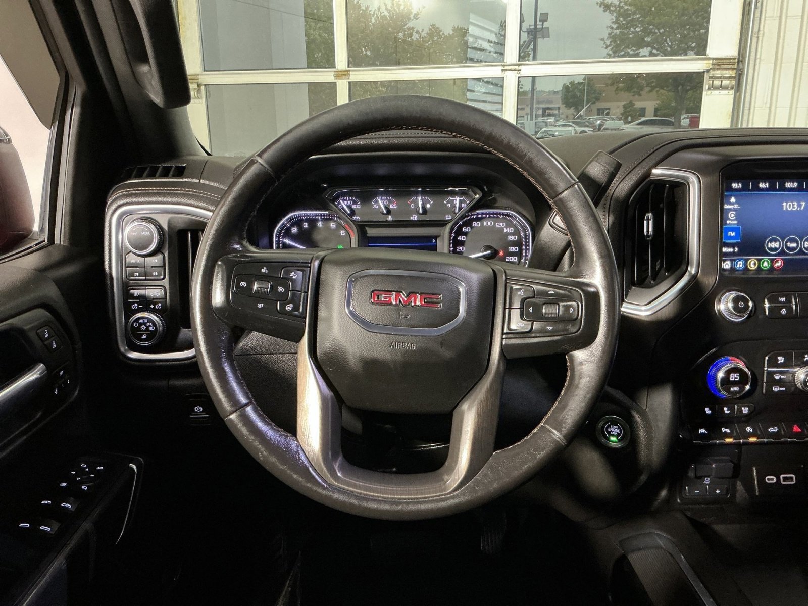 Used 2021 GMC Sierra 1500 AT4 w/ AT4 Value Package AWD/4WD image 17