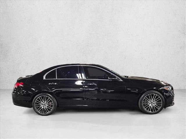 Used 2022 Mercedes-Benz C 300 Sedan image 4