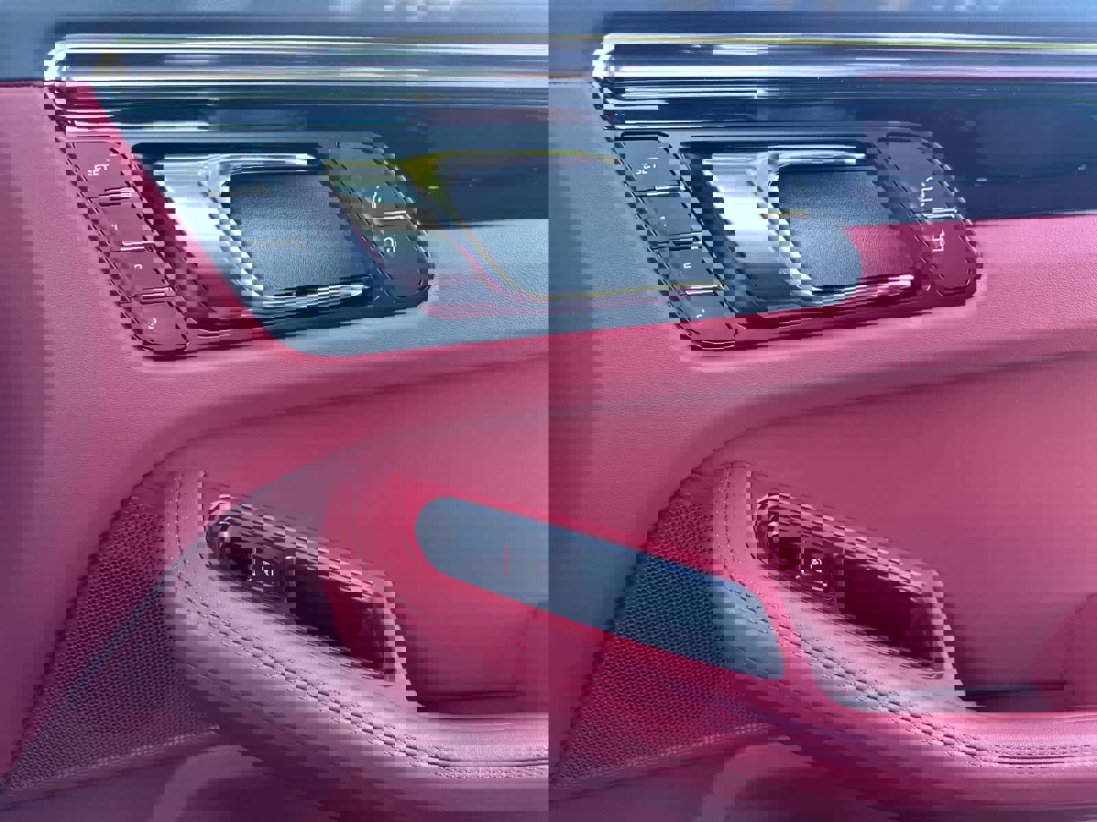 New 2026 Porsche Macan S AWD/4WD image 19