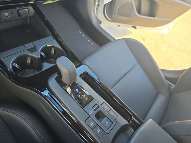 New 2026 Toyota Prius Plug-In Hybrid image 25