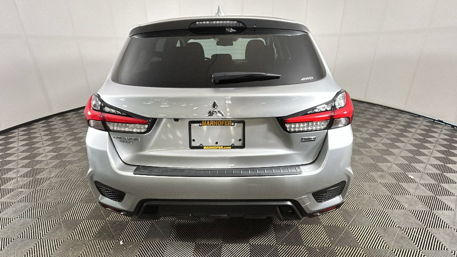 Used 2023 Mitsubishi Outlander Sport LE AWD/4WD image 3