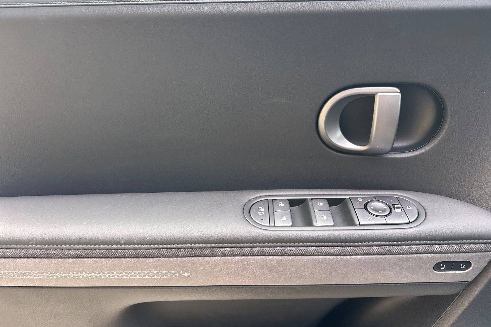 New 2026 Hyundai Ioniq 5 Limited RWD image 11