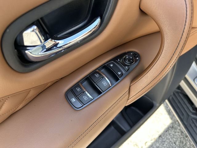 Used 2023 INFINITI QX80 Sensory w/ Cargo Package AWD/4WD image 17