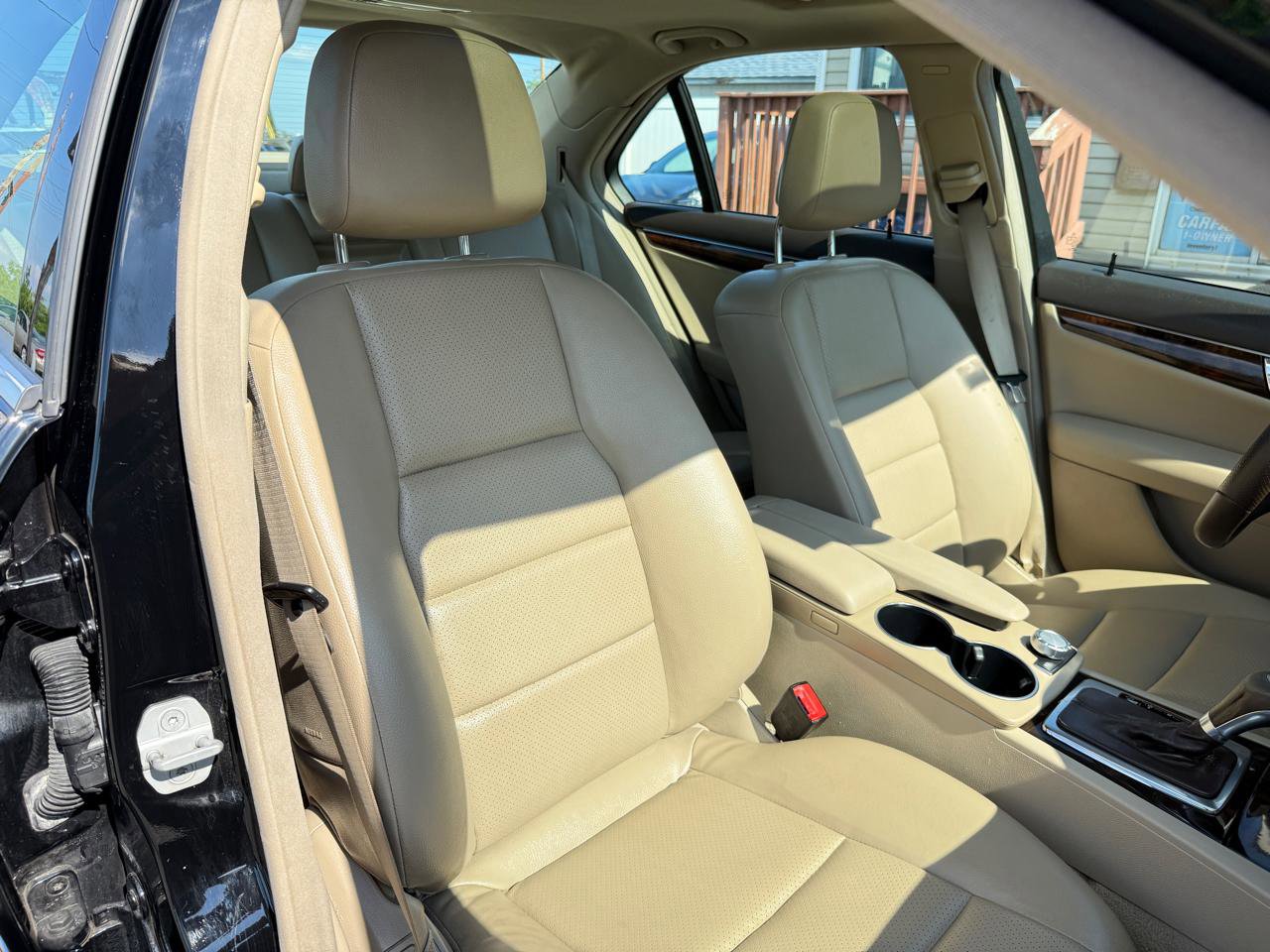 Used 2014 Mercedes-Benz C 300 4MATIC Sedan w/ Premium 1 Package image 40