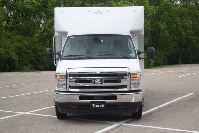 New 2026 Ford E-350 and Econoline 350 Super Duty w/ Power Equipment Group RWD image 14
