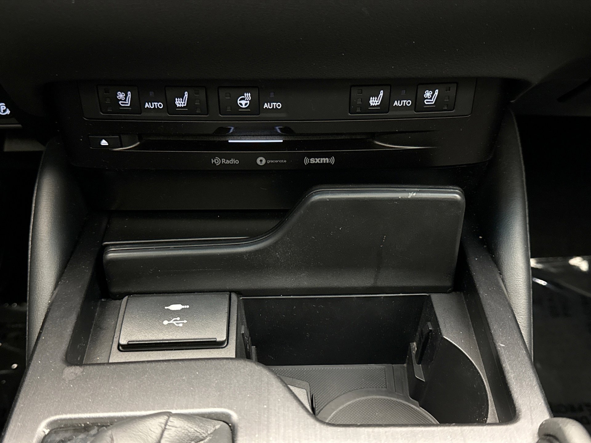 Used 2021 Lexus ES 250 w/ Premium Package image 15