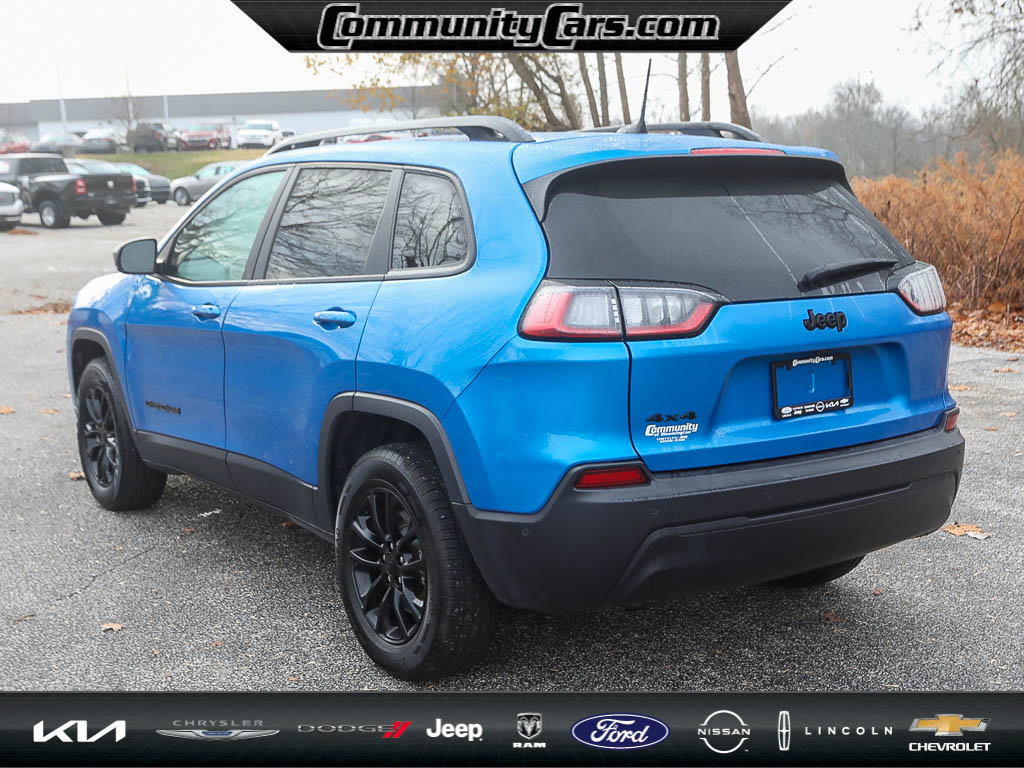 Used 2023 Jeep Cherokee Altitude Lux image 5