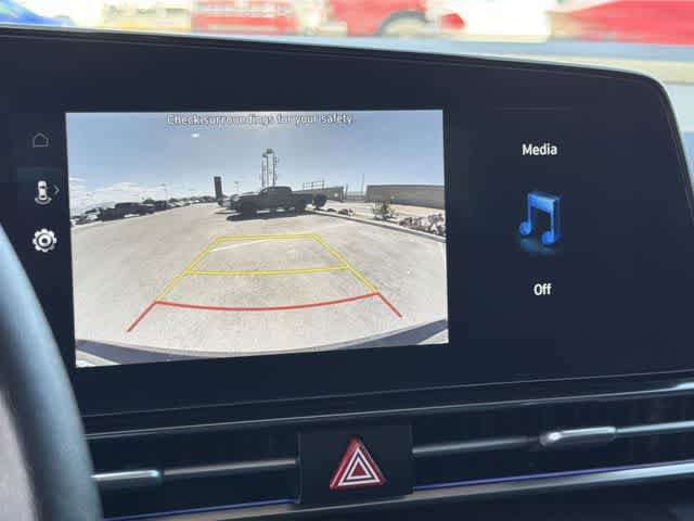 Certified 2024 Hyundai Elantra SEL FWD image 22