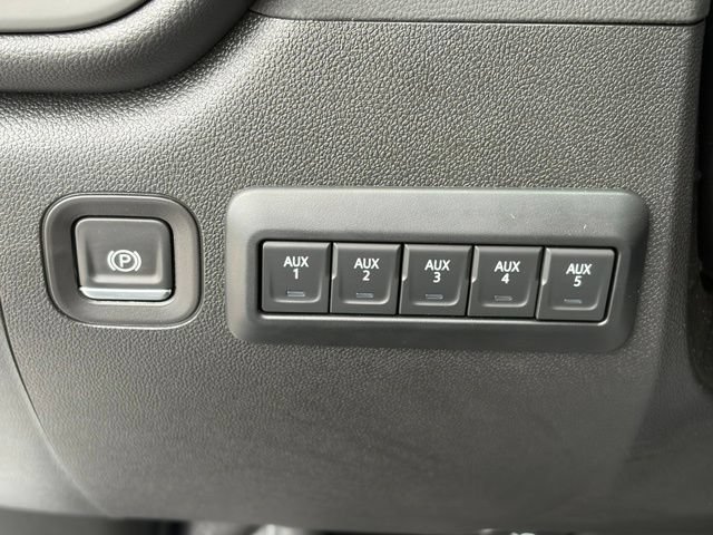 New 2026 Chevrolet Silverado 3500 W/T w/ WT Convenience Package AWD/4WD image 25