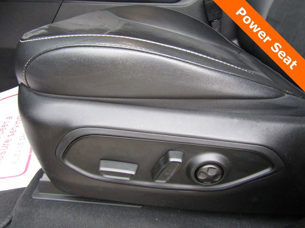 Used 2024 Jeep Grand Cherokee Altitude image 6