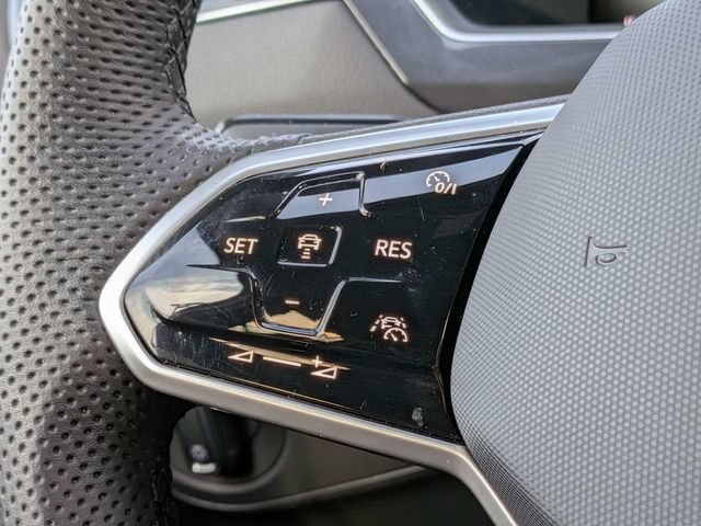 Certified 2024 Volkswagen Tiguan SE R-Line FWD image 26