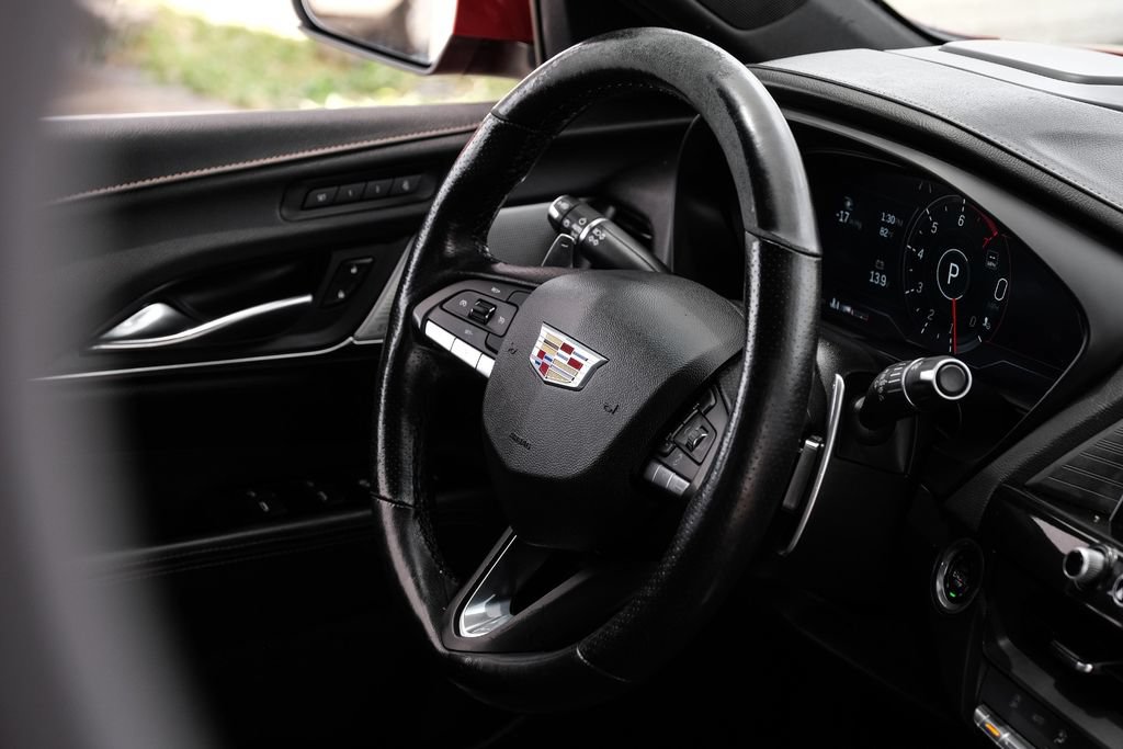 Used 2023 Cadillac CT4 Sport RWD image 13