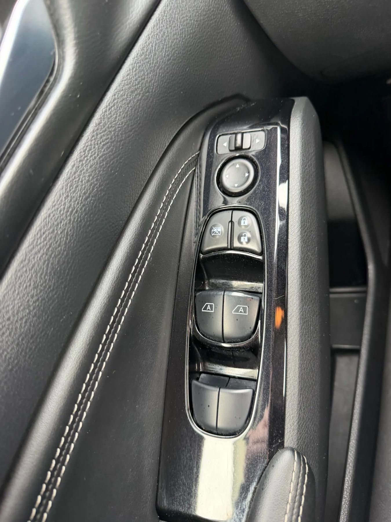 Used 2020 Nissan Altima 2.5 SL AWD/4WD image 23