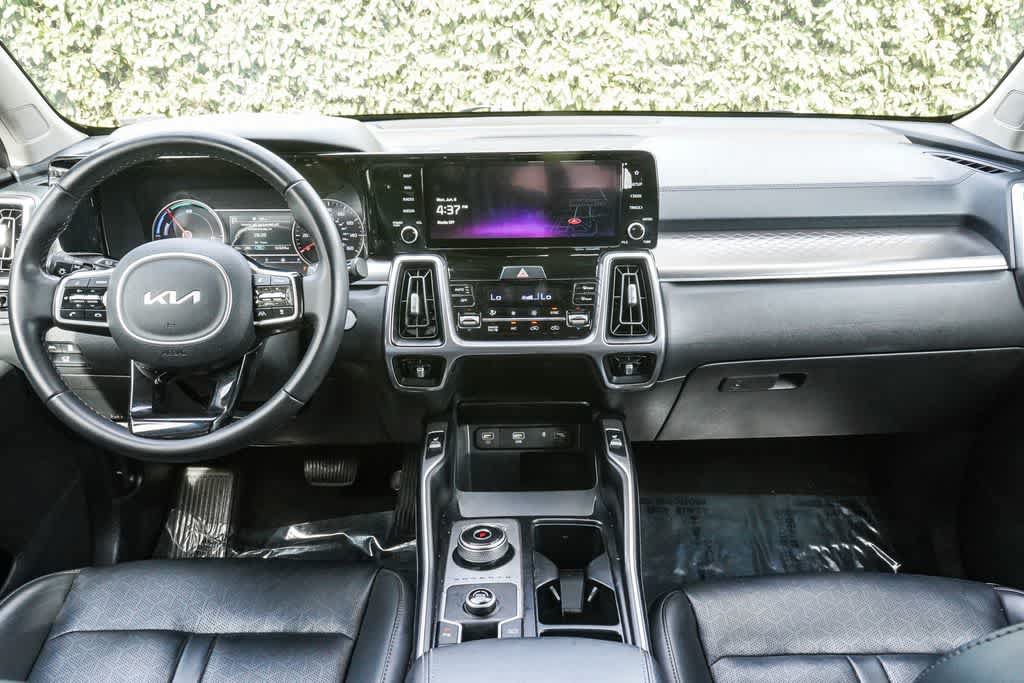 Used 2023 Kia Sorento EX FWD image 11