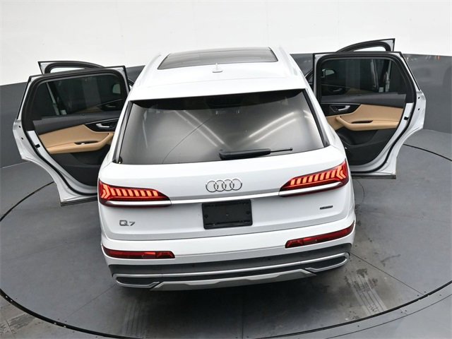 Used 2023 Audi Q7 3.0T Prestige image 35