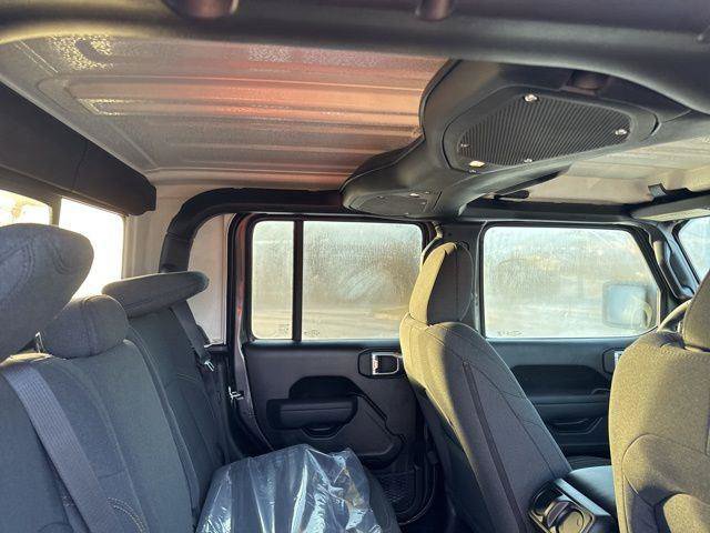 New 2026 Jeep Gladiator Willys image 32