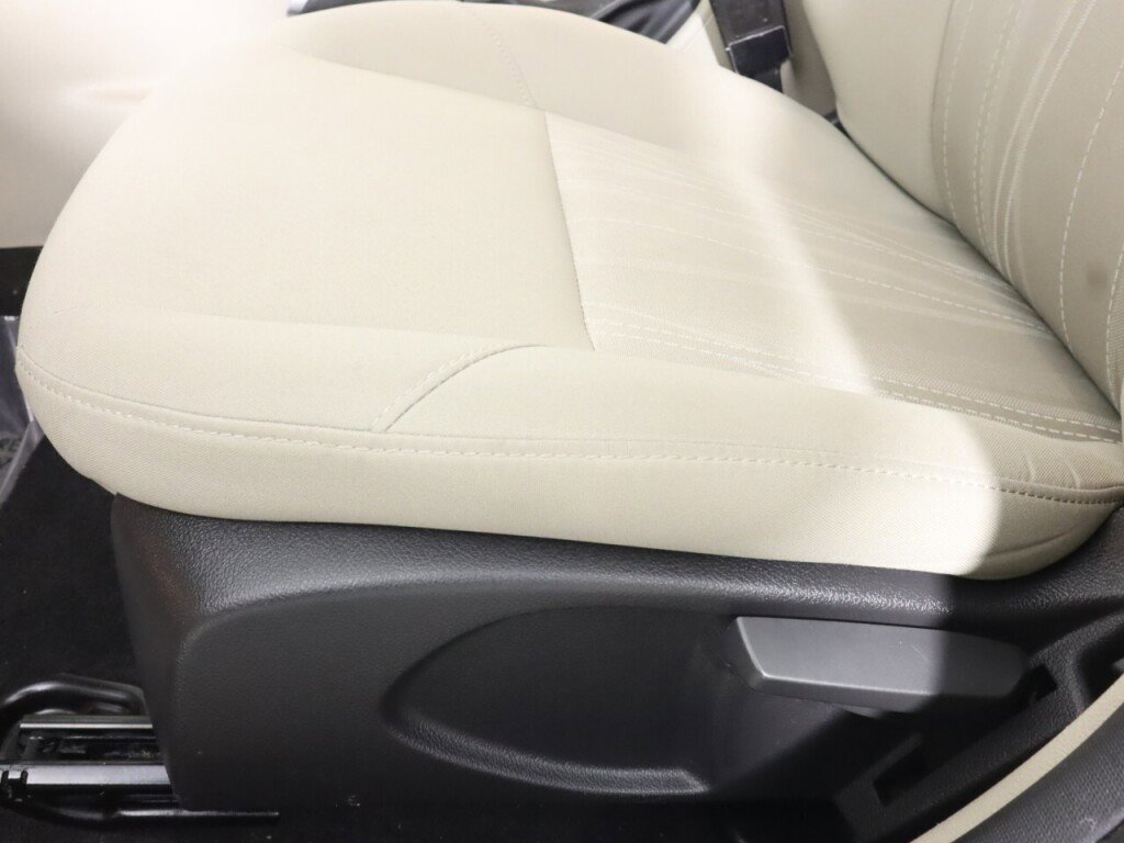 Used 2018 Ford Focus SE image 26