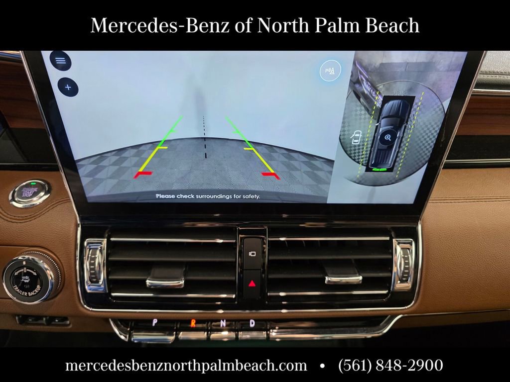 Used 2023 Lincoln Navigator Reserve image 22