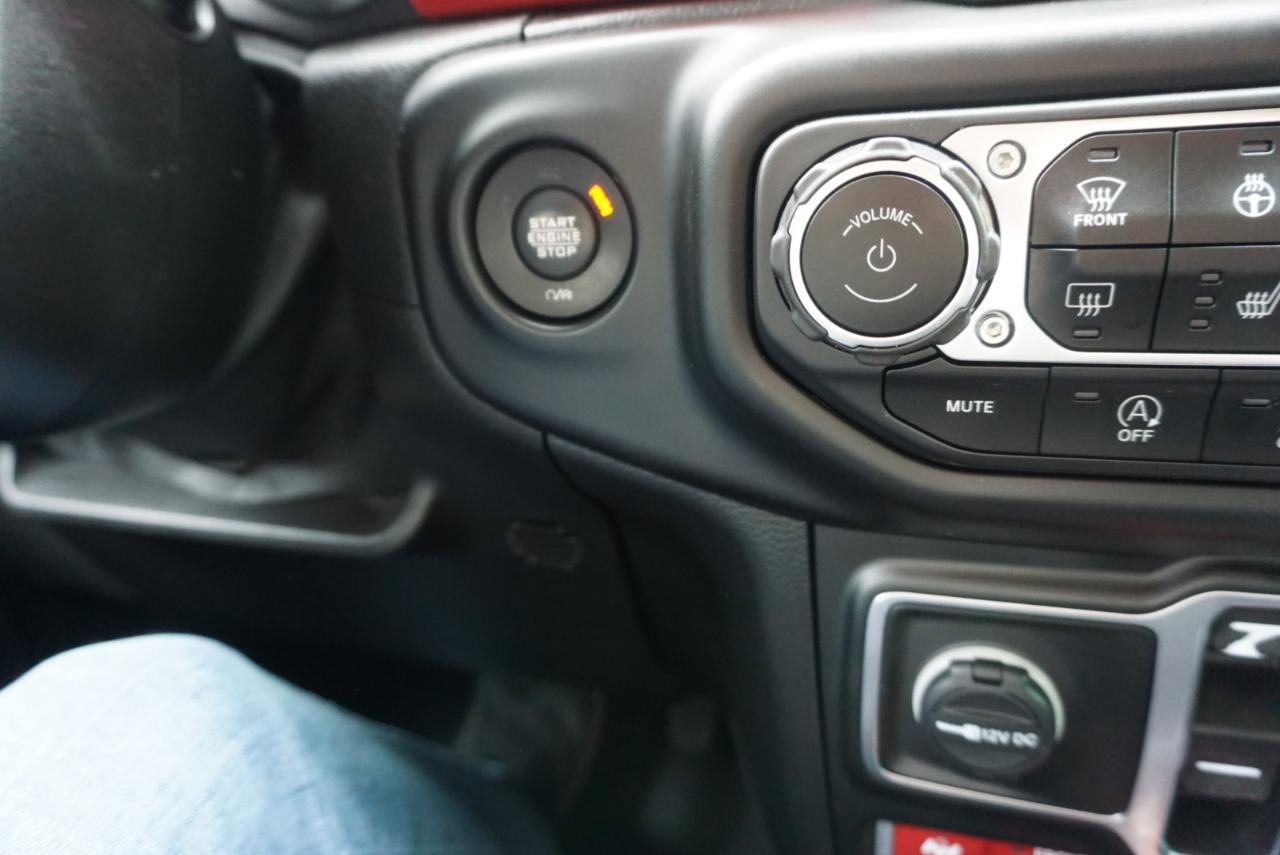 Used 2021 Jeep Gladiator Rubicon AWD/4WD image 16