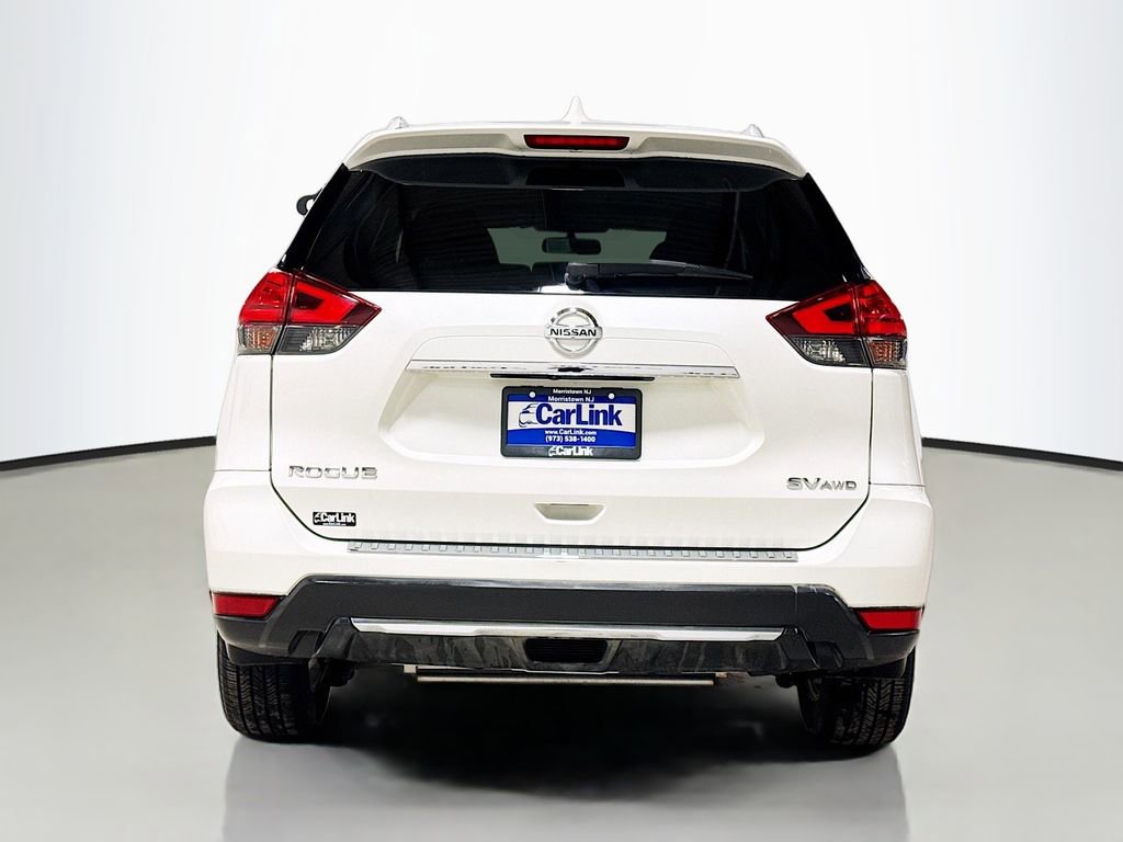 Used 2017 Nissan Rogue SV image 7