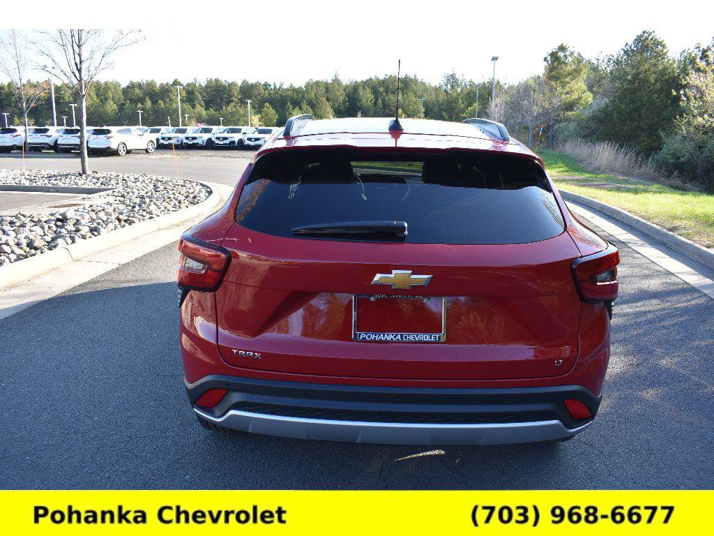 New 2026 Chevrolet Trax LT w/ Driver Confidence Package image 6
