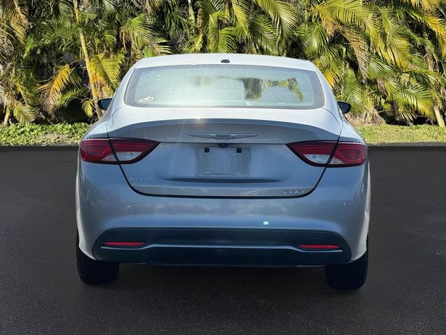 Used 2015 Chrysler 200 Limited w/ Convenience Group FWD image 6