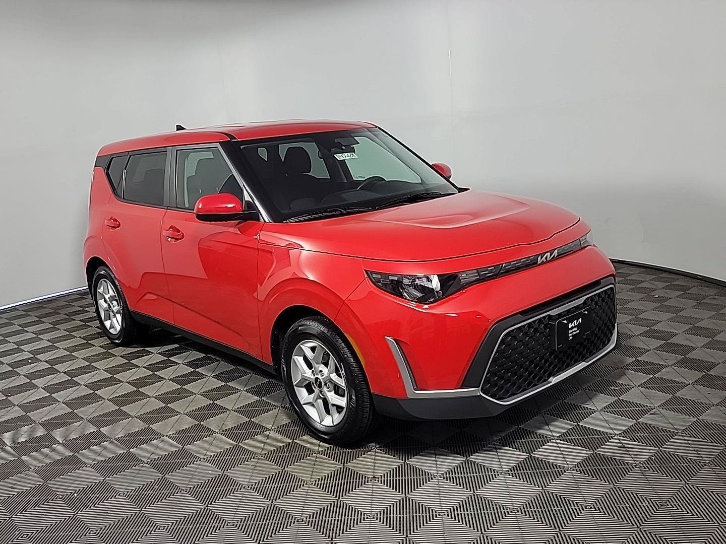 Certified 2023 Kia Soul LX w/ LX Technology Package